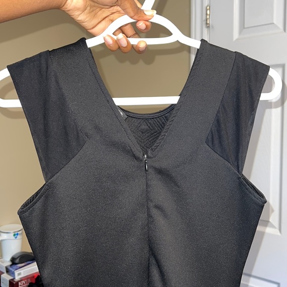 Seductions black fitted dress. US 4. - Picture 4 of 6